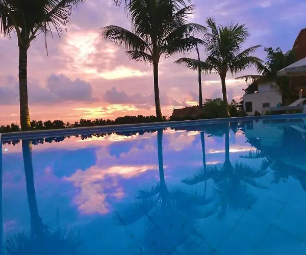 37 Sunset Village Bali ベッド・アンド・ブレックファスト 4*