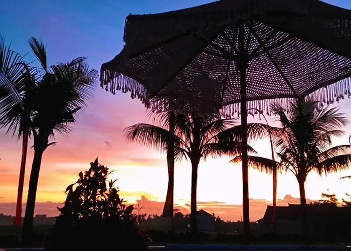 37 Sunset Village Bali ベッド・アンド・ブレックファスト チャングー