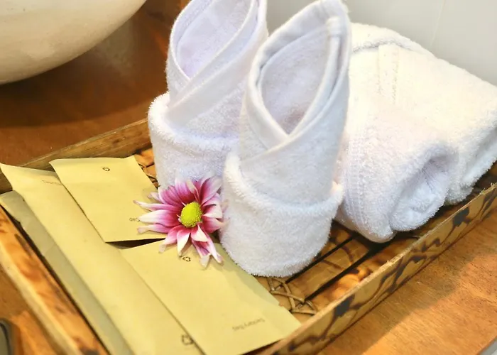 37 Sunset Village Bali 4*
